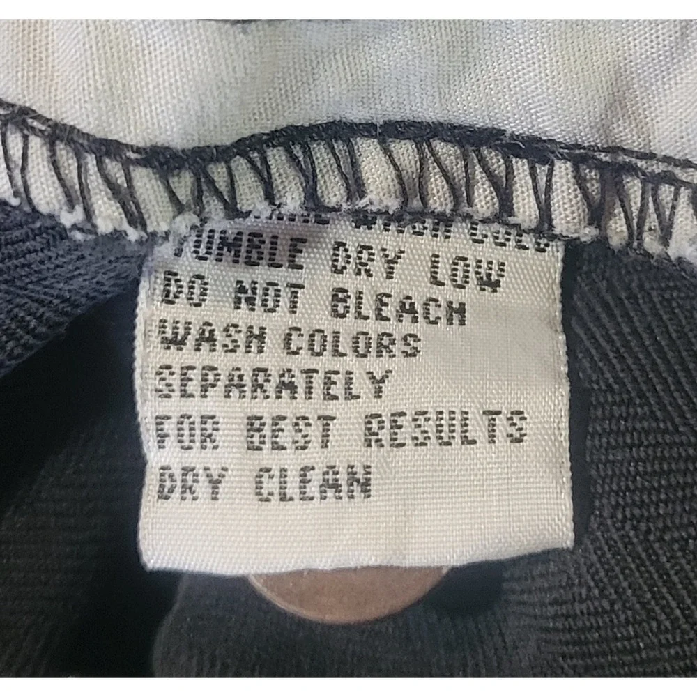 Tommy Bahama Relax Shorts Mens 33‎ Black Chino 100% Silk Pleated Summer Casual